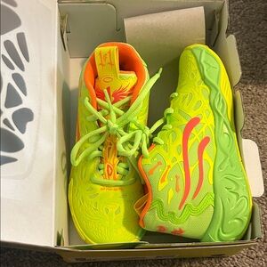 Puma Kids Sneakers in Neon Yellow and Pink